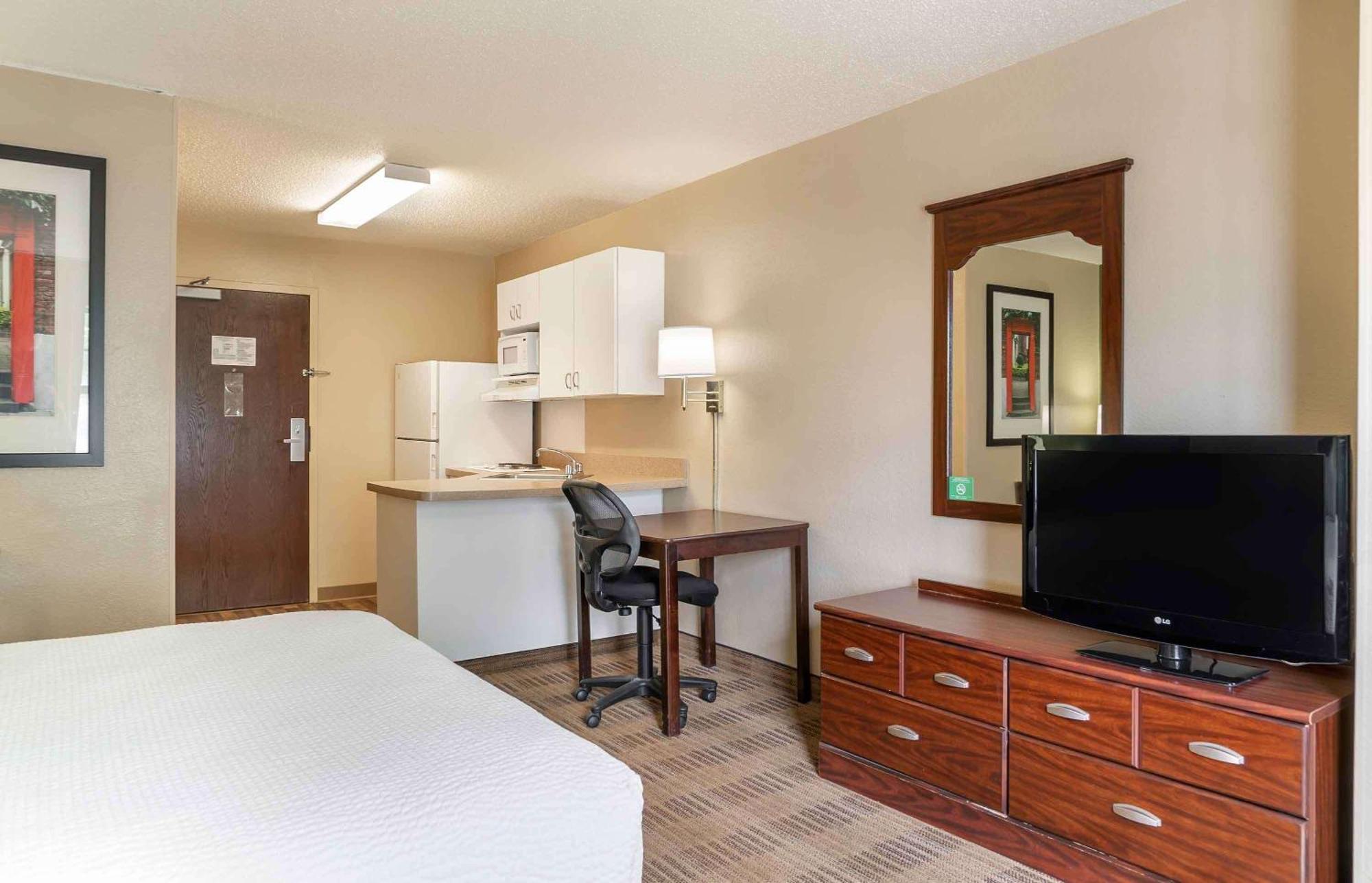 Extended Stay America Select Suites - Detroit - Sterling Heights Exterior foto