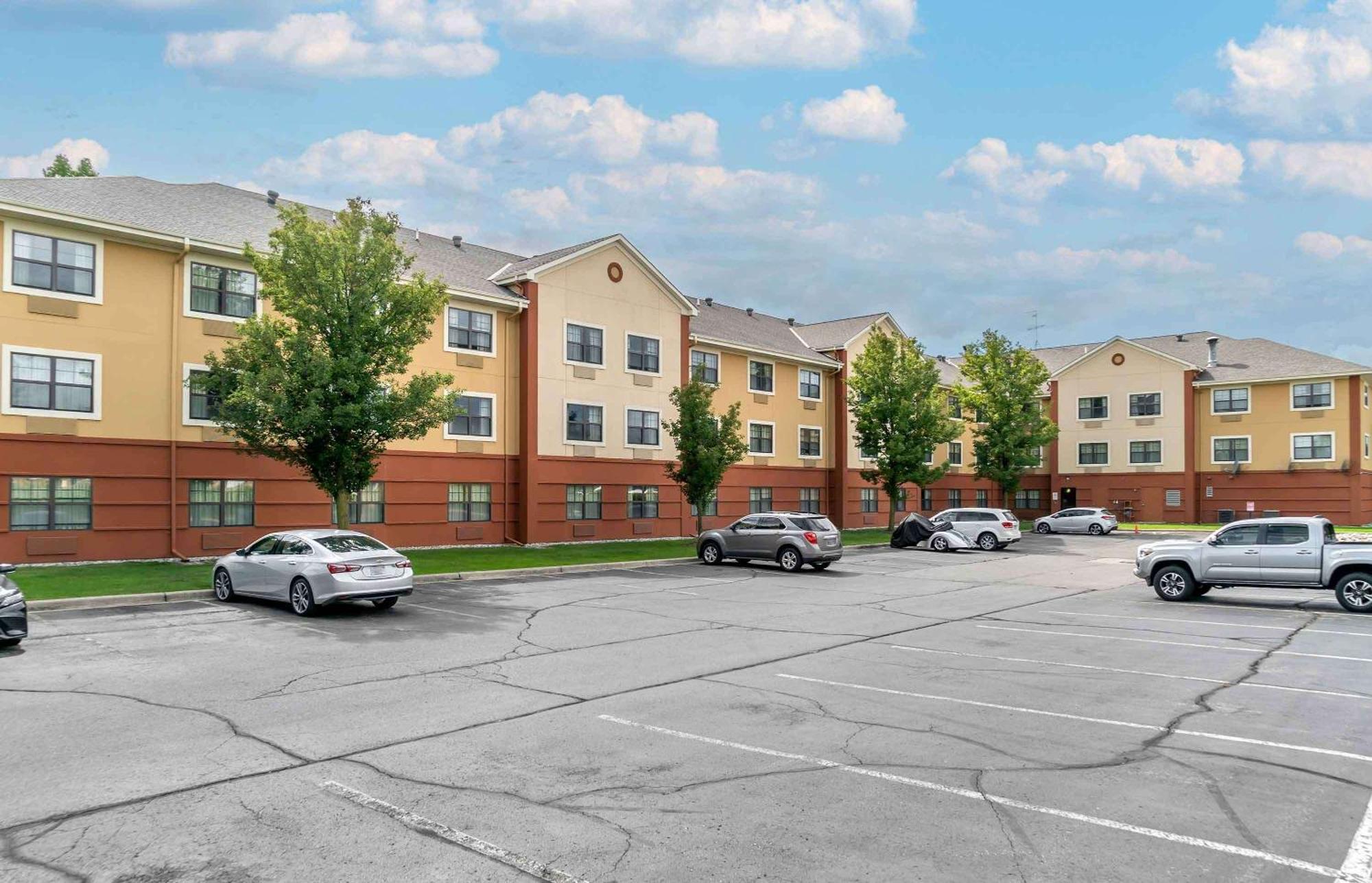 Extended Stay America Select Suites - Detroit - Sterling Heights Exterior foto